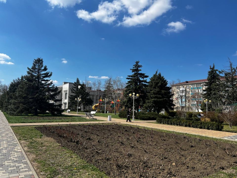 "Снег на майских праздниках": Вильфанд дал точный прогноз на весну - выходные будут испорчены
