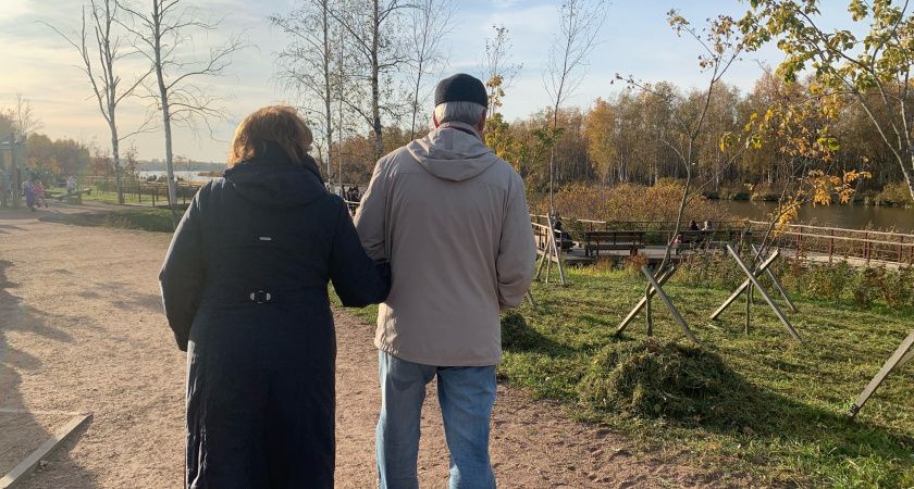 Теперь полностью запрещено. Пенсионеров, доживших до 70 лет, ждут новые ограничения с 15 апреля