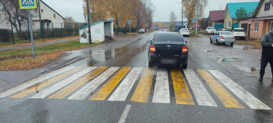 В Камбарке на пешеходном переходе пострадал мальчик