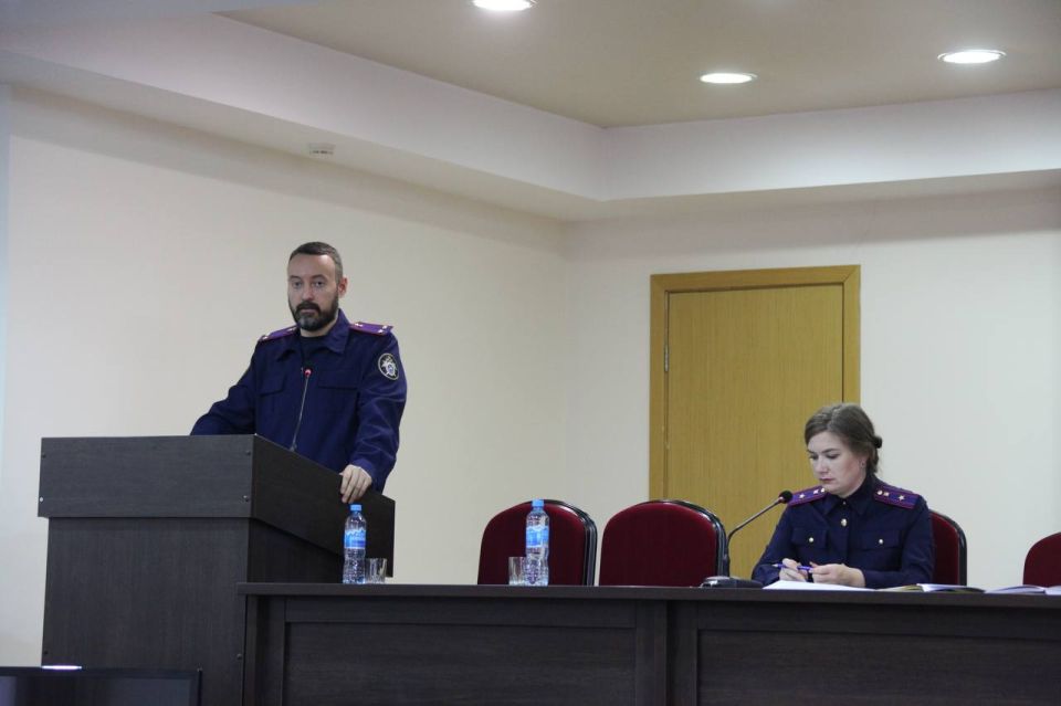 В следственном управлении СК России по Удмуртской Республике прошёл учебно-методический семинар, на котором были обсуждены актуальные для служебной деятельности сотрудников территориальных органов вопросы