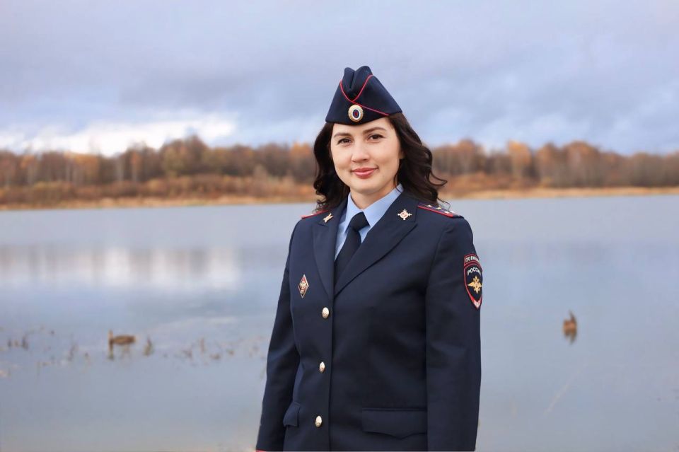 Доброго утра и позитивной недели вам желает инспектор по делам несовершеннолетних МО МВД России «Кизнерский» Елена Шерстобитова