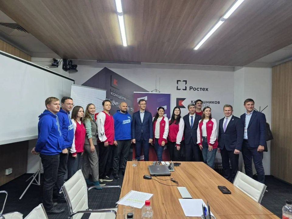 Антон Демидов: В Ижевске — оружейной столице России — подписали соглашение с гордостью отечественного ОПК, концерном «Калашников»