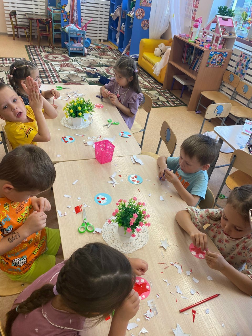 Сотрудники подразделений Госавтоинспекции Удмуртии продолжают проводить мероприятия в рамках профилактической акции «Засветись!» Сотрудники подразделений Госавтоинспекции Удмуртии продолжают проводить мероприятия в рамках профилактической акции «Засветись!»