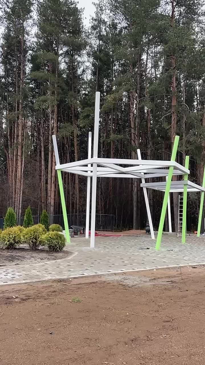 В Ижевске продолжается благоустройство «Ёлки-парка»