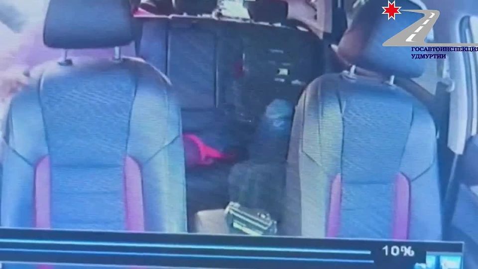 На трассе «Ижевск–Сарапул» инспекторы ДПС помогли женщине, потерявшей сознание