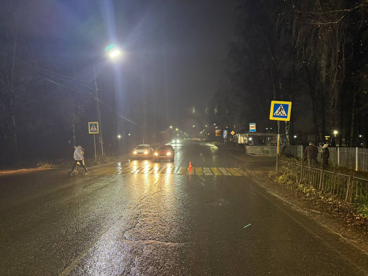 6 ноября 2025 года в городе Можге произошли два дорожнотранспортных происшествия с участием несовершеннолетних пешеходов, переходивших дорогу по нерегулируемым пешеходным переходам 6 ноября 2025 года в городе Можге произошли два дорожнотранспортных происшествия с участием несовершеннолетних пешеходов, переходивших дорогу по нерегулируемым пешеходным переходам