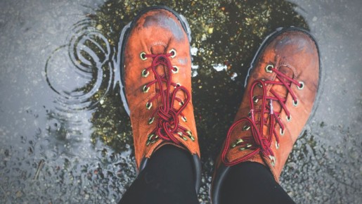 Без батареи и фена: высушить промокшую обувь поможет одна приправа