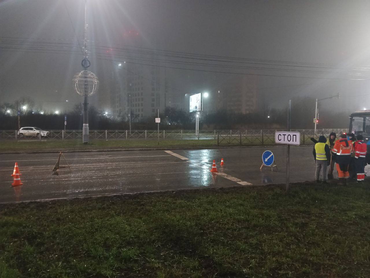 Водитель в состоянии опьянения совершил наезд на дорожного рабочего и скрылся с места ДТП Водитель в состоянии опьянения совершил наезд на дорожного рабочего и скрылся с места ДТП