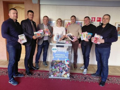 Депутаты Городской думы Ижевска принимают участие в благотворительной акции «Коробка храбрости»