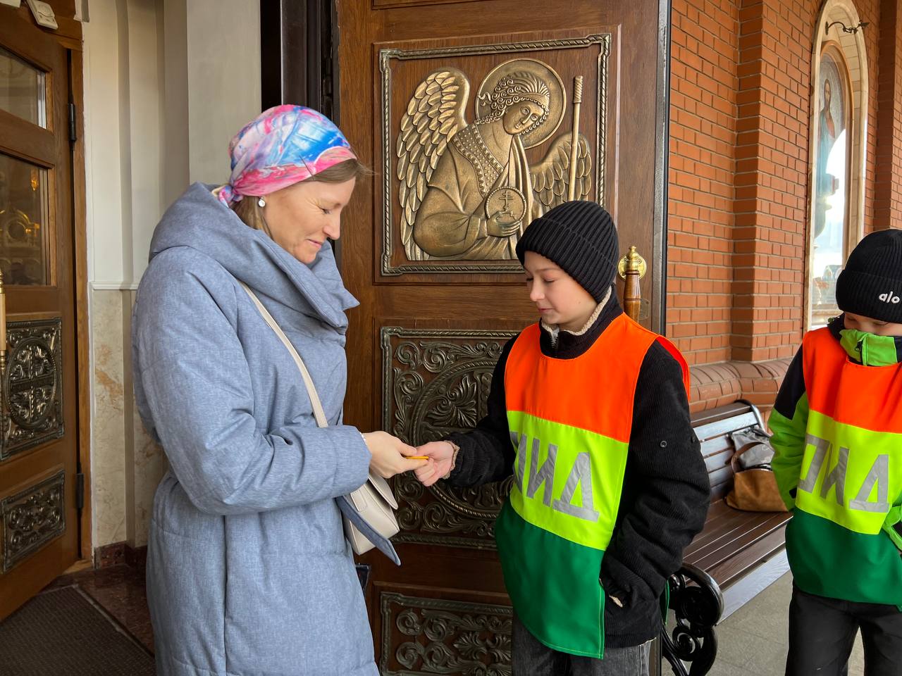 Память и единство: в МихаилоАрхангельском соборе почтили память жертв ДТП Память и единство: в МихаилоАрхангельском соборе почтили память жертв ДТП
