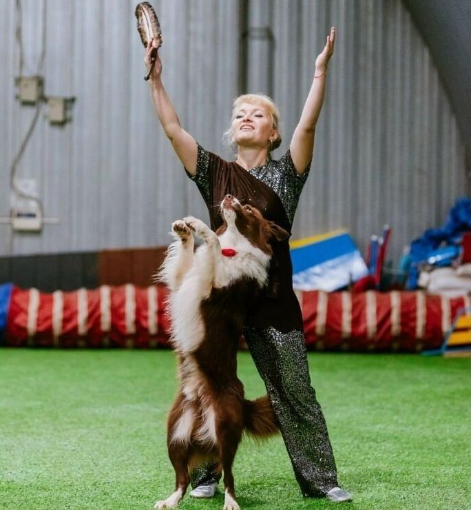 Татьяна Масленникова из Воткинска и ее пес Лучик станцевали на бронзу на выставке «Евразия. Кубок Президента РКФ 2025»