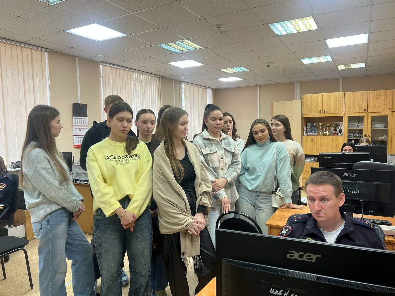 Студенты четвертого курса Ижевского института (филиал) РПА Минюста России посетили с экскурсией управление Госавтоинспекции МВД по Удмуртской Республике Студенты четвертого курса Ижевского института (филиал) РПА Минюста России посетили с экскурсией управление Госавтоинспекции МВД по Удмуртской Республике