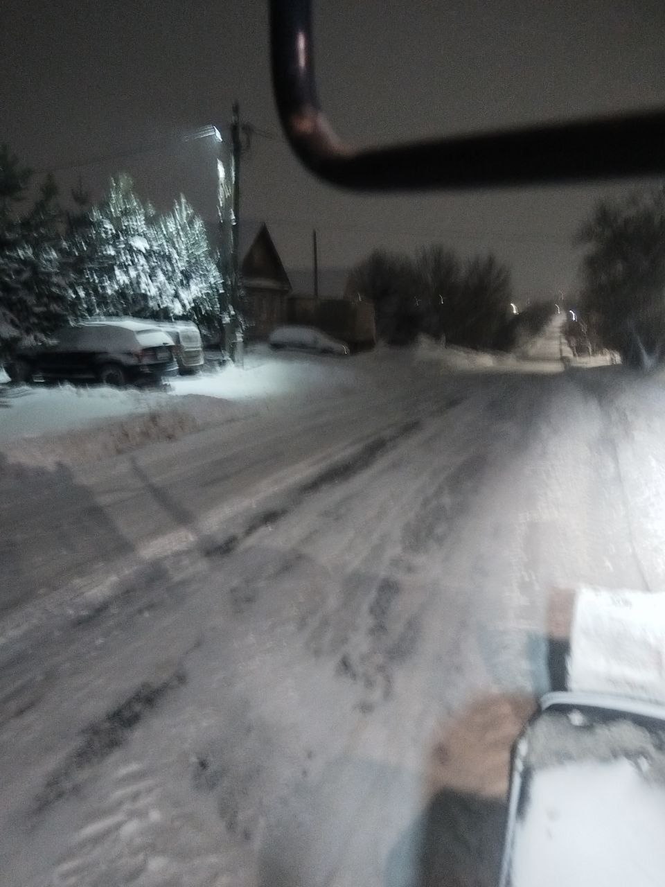 Мэрия показала ночную расчистку Ижевска Мэрия показала ночную расчистку Ижевска