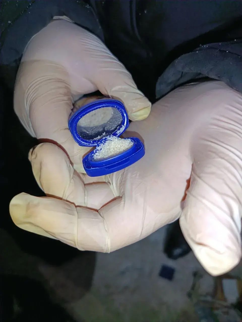 Жительница г. Сочи и её сожитель задержаны в Воткинске за хранение мефедрона Жительница г. Сочи и её сожитель задержаны в Воткинске за хранение мефедрона