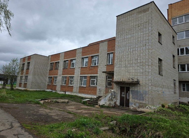 Пристрой поликлиники №4 для взрослых продадут в Глазове, сообщает Минимущество Удмуртии