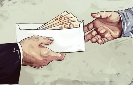 Госдума разгребает скандал с платными столами: кто понес ответственность?