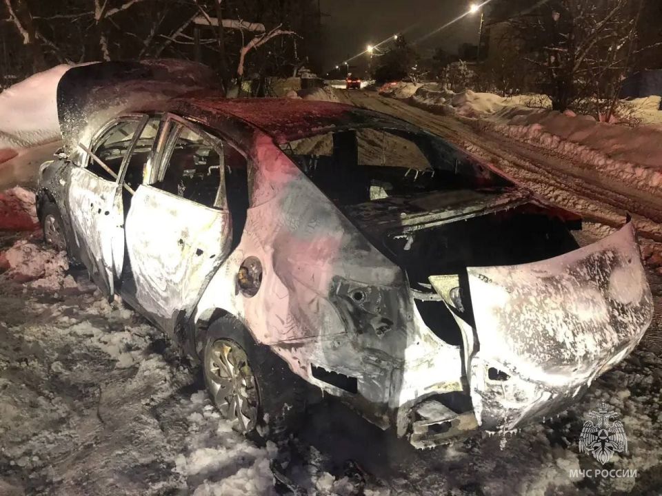 Автомобиль сгорел в Ижевске из-за неисправного газового оборудования