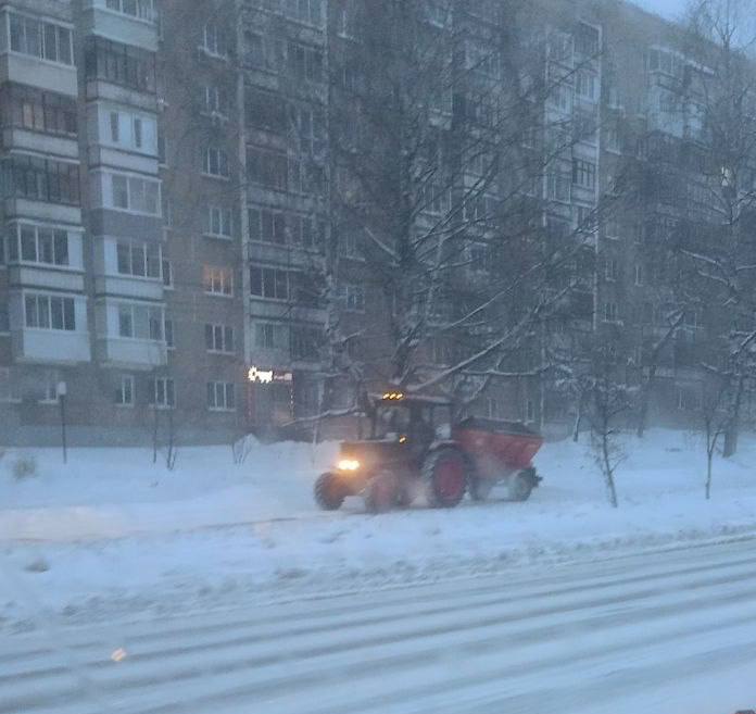 Ижевск вновь в снежной пелене Ижевск вновь в снежной пелене