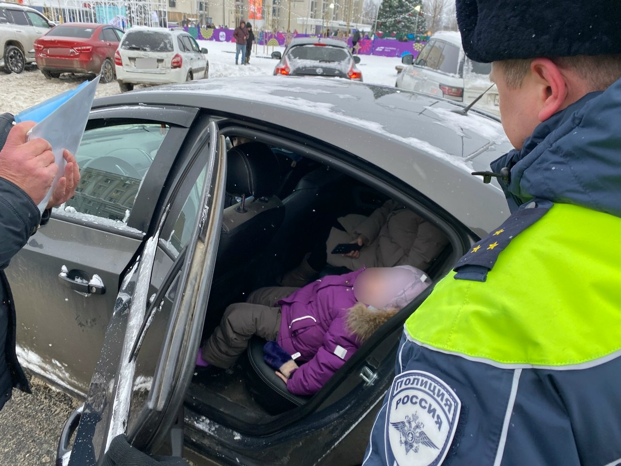 Безопасность детей и пешеходов – приоритет Госавтоинспекции в период новогодних праздников Безопасность детей и пешеходов – приоритет Госавтоинспекции в период новогодних праздников