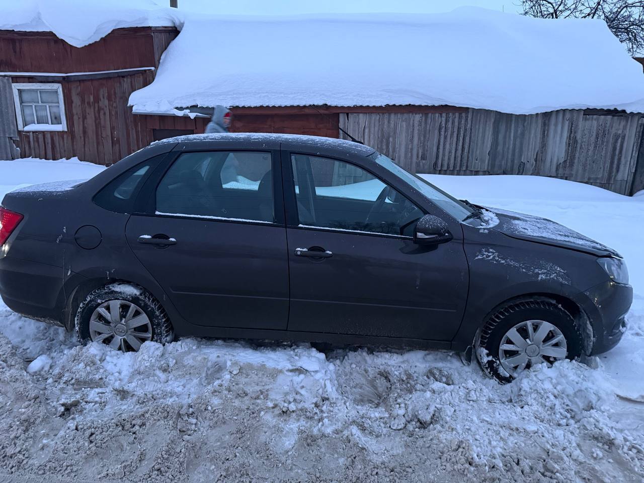 Женщина - пешеход погибла в Сарапуле Женщина - пешеход погибла в Сарапуле