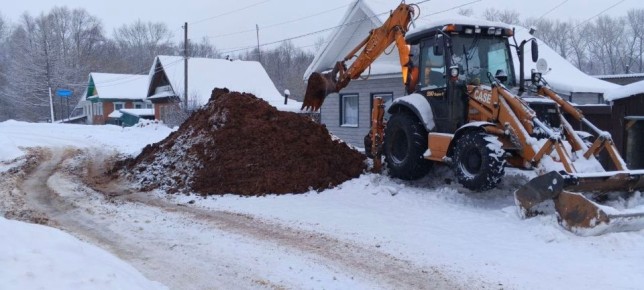 Пошло-поехало… В деревне Курегово сразу два порыва на сетях водопровода