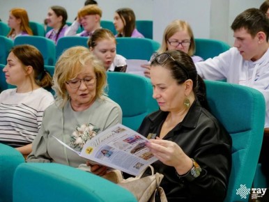 В школе №60 Ижевска есть Татьяна, чей творческий дар и профессионализм отмечает весь коллектив