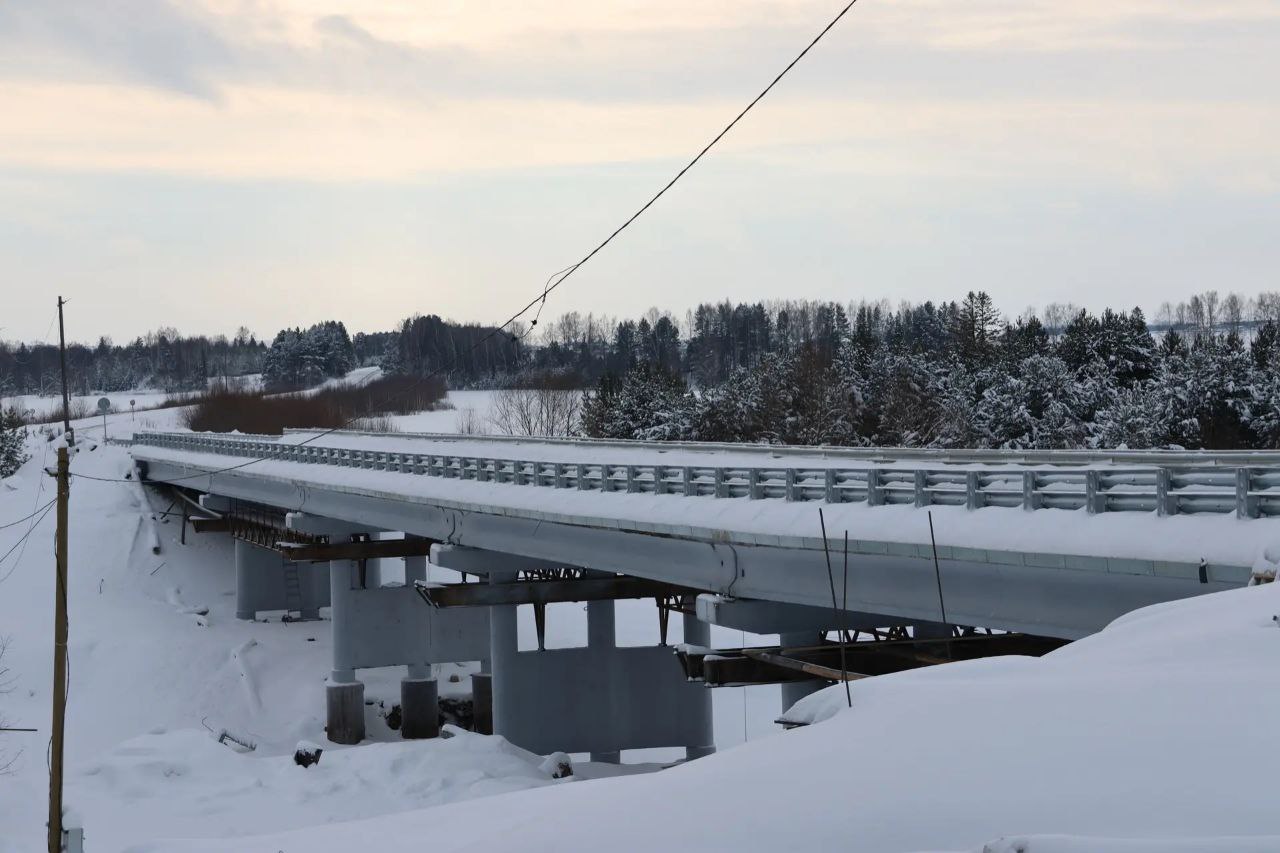 В Вавожском районе после ремонта ввели в эксплуатацию мост через реку Валу