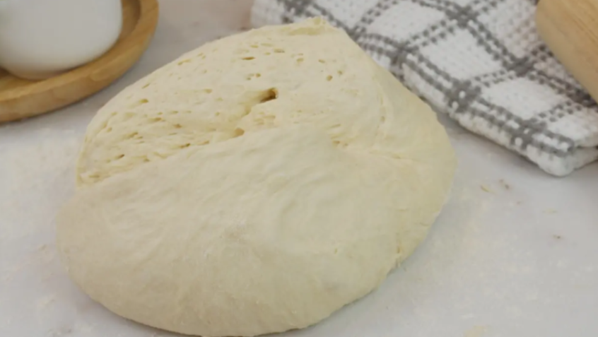 Тесто на кефире: секреты мягкости и пышности для вашей выпечки