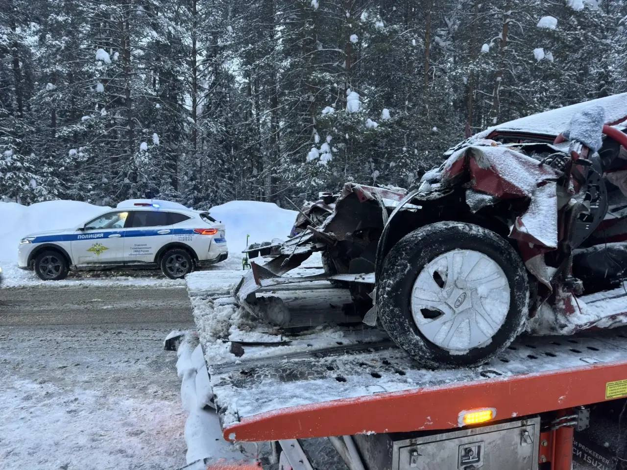 В ДТП со школьным автобусом в Якшур-Бодьинском районе погиб пассажир легкового автомобиля В ДТП со школьным автобусом в Якшур-Бодьинском районе погиб пассажир легкового автомобиля