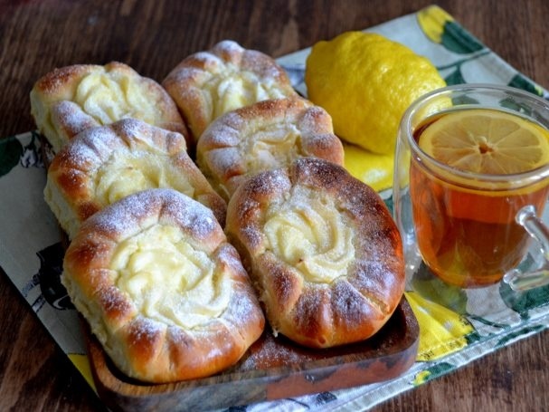 Лимонные ватрушки: Нежная выпечка с ароматом цитрусов