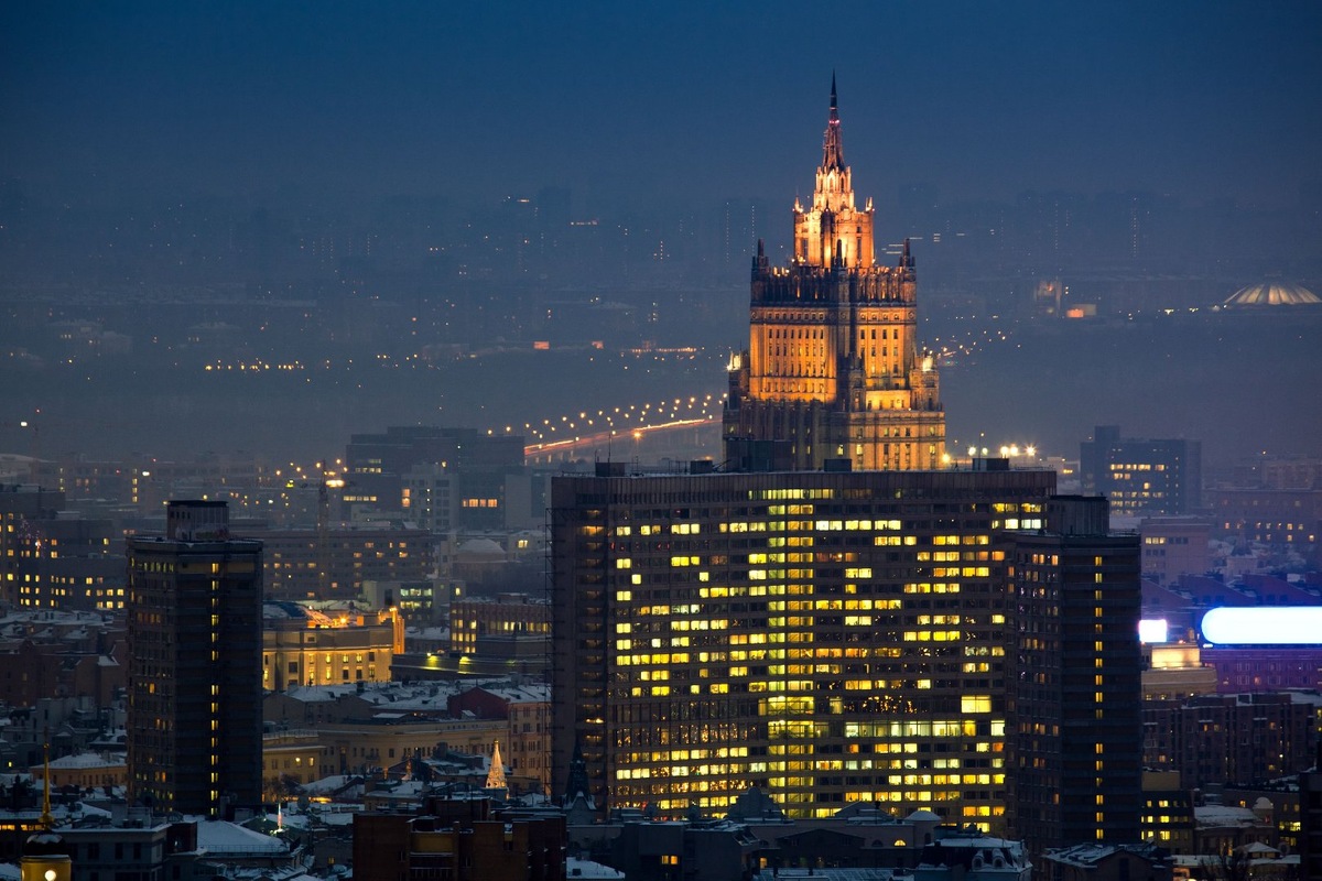 МИД России настоятельно советует избегать поездок в Бенин