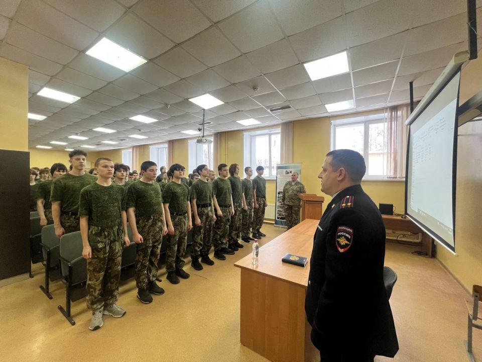 ��������� ����� ����������� ���������������� �������� � ����� ��������������� ����������