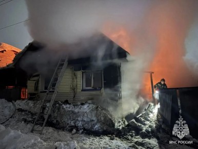 Электрообогреватель спалил дом в Сарапуле — погиб 67-летний мужчина