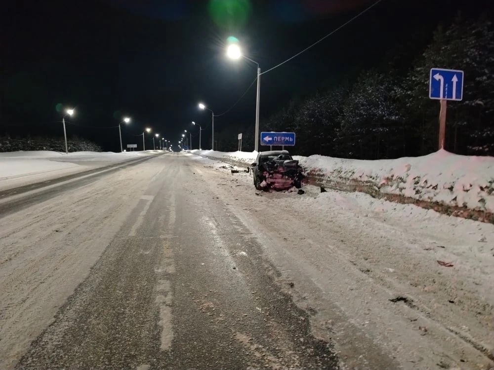 За прошедшую пятницу и праздничные дни, с 6 по 9 марта на дорогах региона погибли три водителя, в том числе две женщины За прошедшую пятницу и праздничные дни, с 6 по 9 марта на дорогах региона погибли три водителя, в том числе две женщины