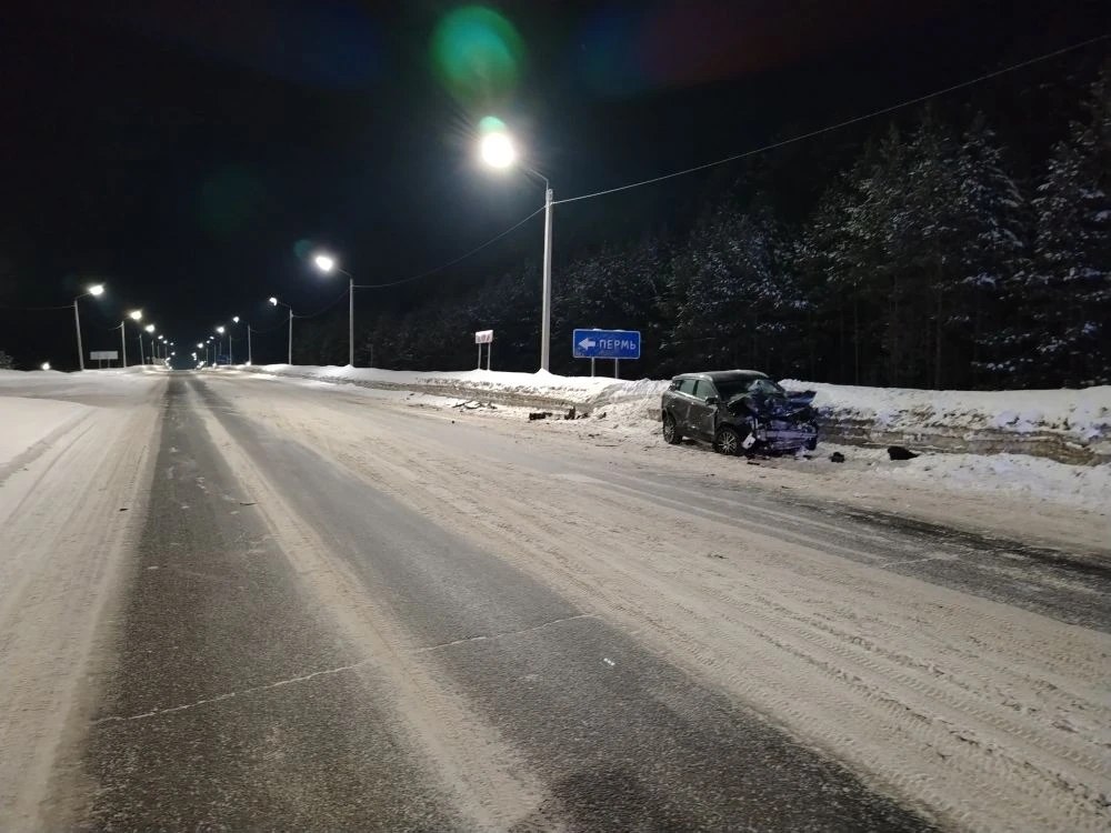 За прошедшую пятницу и праздничные дни, с 6 по 9 марта на дорогах региона погибли три водителя, в том числе две женщины За прошедшую пятницу и праздничные дни, с 6 по 9 марта на дорогах региона погибли три водителя, в том числе две женщины