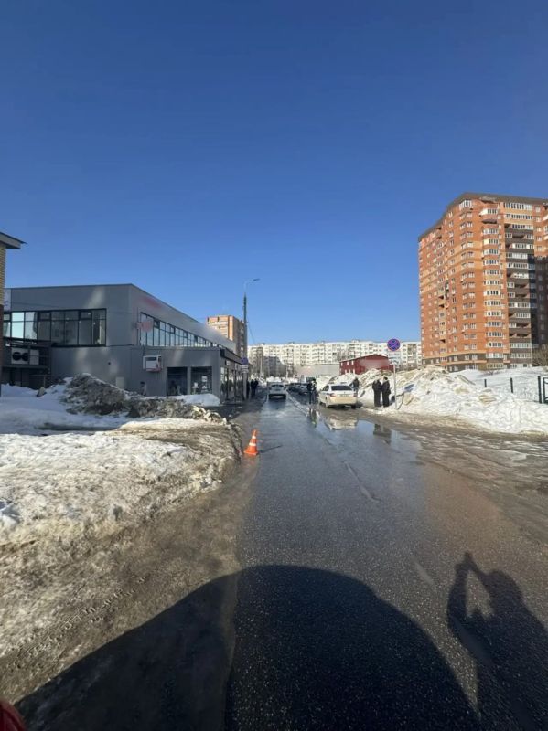 В Ижевске устанавливаются обстоятельства наезда на пешеходов с последующим оставлением водителем места ДТП