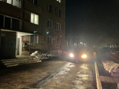 Начинающий водитель в Ижевске совершил наезд на пешехода и уехал, а теперь рискует лишиться права управления