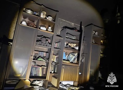 Пожар унёс жизнь пенсионерки в Ижевске, сообщает пресс-служба МЧС Удмуртии