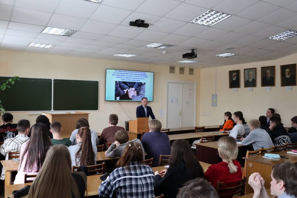 � �������� ����������� � ������������� ������� ������� �� ����������