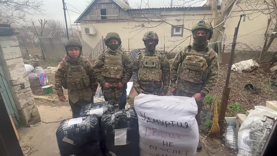 Дмитрий Стешин: Бабушки из Удмуртии продолжают вязать сети для фронта