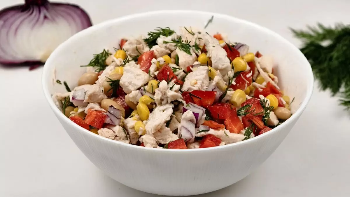Салат "Мюнхен": идеально для новогоднего стола 2026 года