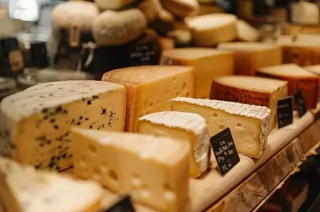 Сыр в снах: знаки и предзнаменования