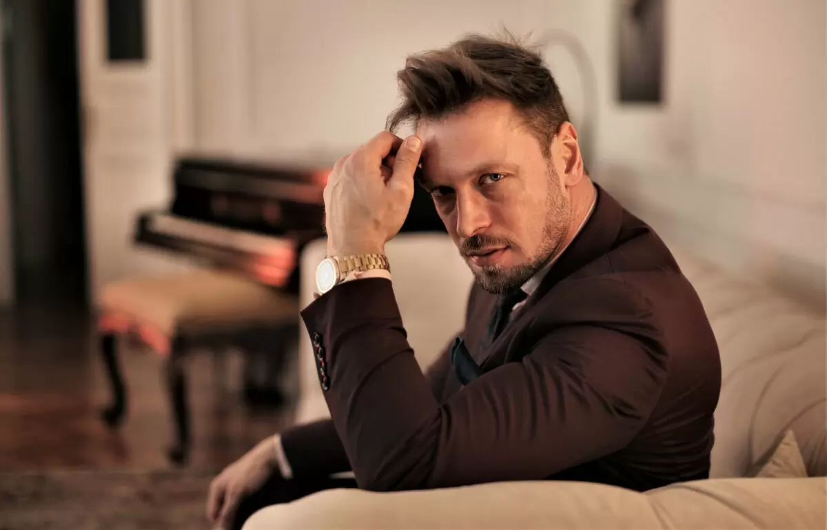 Необычный вечер с бизнесменом в ресторане: Как странности принесли неожиданный успех