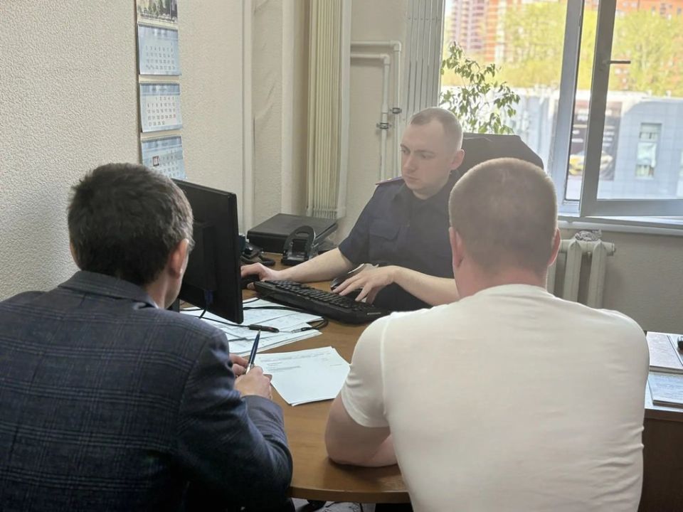 В Ижевске задержали предпринимателя и председателя адвокатской коллегии по подозрению в мошенничестве, сообщает пресс-служба УФСБ России по Удмуртии
