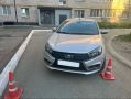 В Ижевске на дворовой территории водитель легкового автомобиля совершил наезд на несовершеннолетнего пешехода