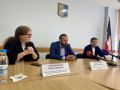 Прямо сейчас в администрации Ижевска начался брифинг на тему корректировки организации движения вокруг перекрытого участка ул. Горького и по ограничениям движения на ул. Удмуртской