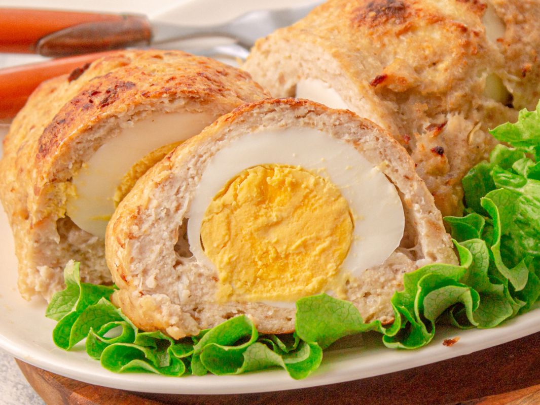 Традиционные мясные рулеты: вновь на праздничном столе