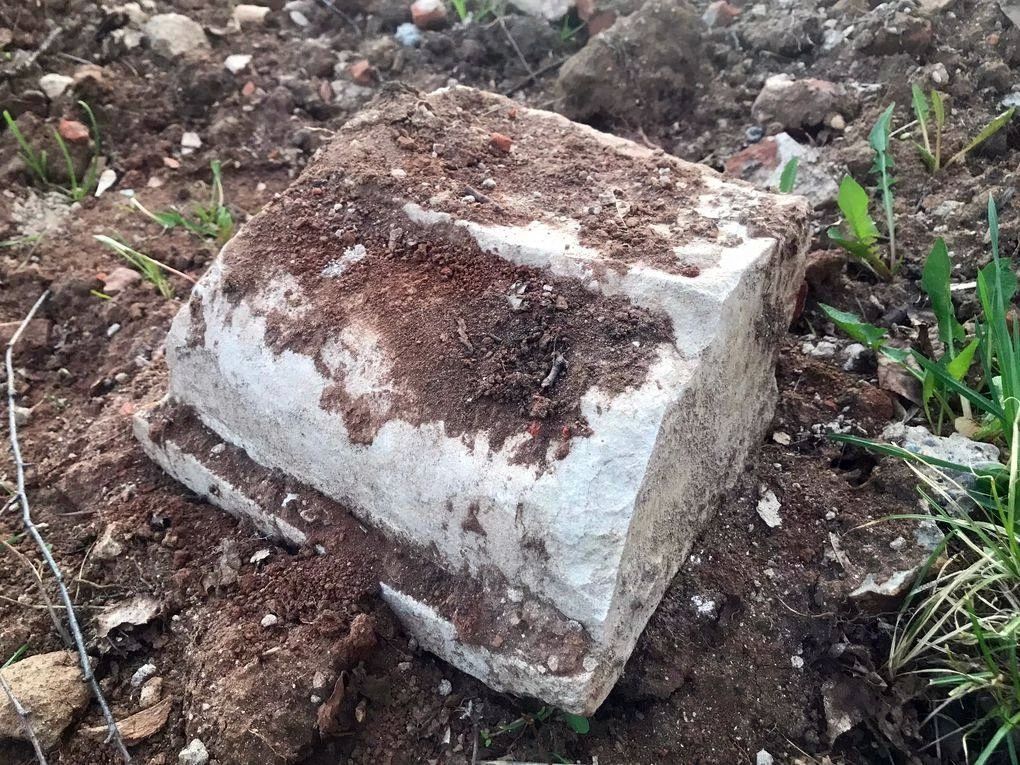 В Ижевске на улице Сивкова обнаружены предполагаемые фрагменты снесённого в 1937 году Михайловского собора
