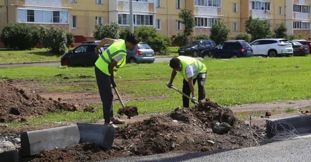 В Ижевске продолжаются дорожные работы В Ижевске продолжаются дорожные работы