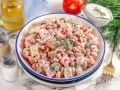 Нежный салат с сёмгой: вкусно, полезно и просто в приготовлении